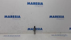 Used Camshaft sensor Citroen C3 (SC) 1.0 Vti 68 12V Price € 29,99 Margin scheme offered by Maresia Parts