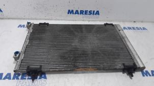 Usados Condensador de aire acondicionado Peugeot 5008 I (0A/0E) 1.6 THP 16V Precio € 35,00 Norma de margen ofrecido por Maresia Parts