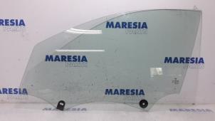 Gebrauchte Türscheibe 4-türig links vorne Peugeot 308 SW (L4/L9/LC/LJ/LR) 1.6 BlueHDi 120 Preis € 25,00 Margenregelung angeboten von Maresia Parts