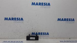 Used Radio module Peugeot 308 SW (L4/L9/LC/LJ/LR) 1.6 BlueHDi 120 Price € 30,00 Margin scheme offered by Maresia Parts