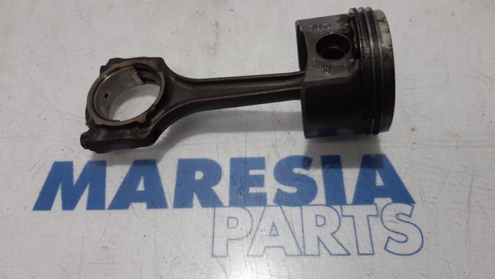 Piston Fiat 500 (312), 2007 1.2, Hatchback, Petrol, 1.242cc, 51kW (69pk), FWD, 169A4000, 2007-07, 312AXA (Used)
