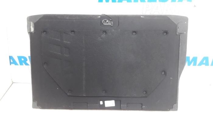 Boot mat from a Renault Scénic III (JZ) 1.6 16V 2009