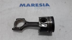 Used Piston Renault Trafic (1FL/2FL/3FL/4FL) 1.6 dCi 115 Price € 90,75 Inclusive VAT offered by Maresia Parts