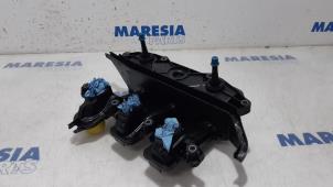 Used Rocker cover Renault Trafic (1FL/2FL/3FL/4FL) 1.6 dCi 115 Price € 108,90 Inclusive VAT offered by Maresia Parts