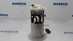 Używane Elektryczna pompa paliwa Fiat 500 (312) 1.2 69 Cena € 25,00 Procedura marży oferowane przez Maresia Parts