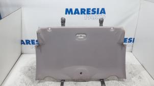 Usagé Revêtement plafond Peugeot 307 CC (3B) 2.0 16V Prix € 131,25 Règlement à la marge proposé par Maresia Parts