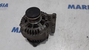 Dynamo van een Fiat Punto Evo (199) 1.3 JTD Multijet Start&Stop 16V Euro 4 2010