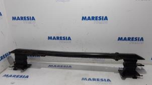 Gebrauchte Stoßstangenrahmen vorne Peugeot 307 CC (3B) 2.0 16V Preis € 35,00 Margenregelung angeboten von Maresia Parts