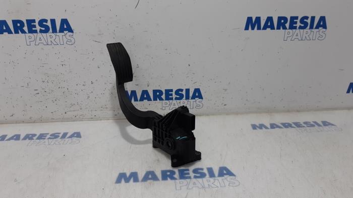 Begagnade Gaspedalsensor Fiat Punto Evo (199) 1.3 JTD Multijet Start&Stop 16V Euro 4 Pris € 15,00 Marginaltabell erbjuds av Maresia Parts