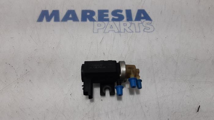 Usagé Régulateur pression turbo Peugeot 508 (8D) 1.6 HDiF 16V Prix € 40,00 Règlement à la marge proposé par Maresia Parts