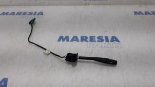 Used Steering wheel mounted radio control Peugeot 206 (2A/C/H/J/S) 1.1 XN,XR Price € 25,00 Margin scheme offered by Maresia Parts