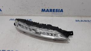 Used Daytime running light, right Citroen C4 Picasso (3D/3E) 1.6 16V VTi 120 Price € 89,00 Margin scheme offered by Maresia Parts