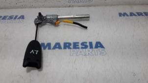 Used Seatbelt tensioner, left Alfa Romeo MiTo (955) 1.4 Turbo 16V Price € 35,00 Margin scheme offered by Maresia Parts