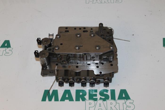 Gebrauchte Ventilblock hydraulisch Renault Clio II (BB/CB) 1.6 Autom. Preis € 157,50 Margenregelung angeboten von Maresia Parts