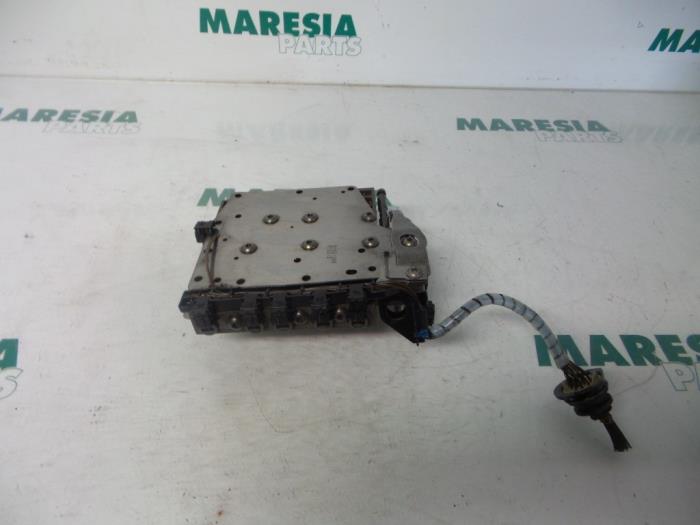 Gebrauchte Ventilblock hydraulisch Peugeot 307 Break (3E) 1.6 16V Preis € 157,50 Margenregelung angeboten von Maresia Parts