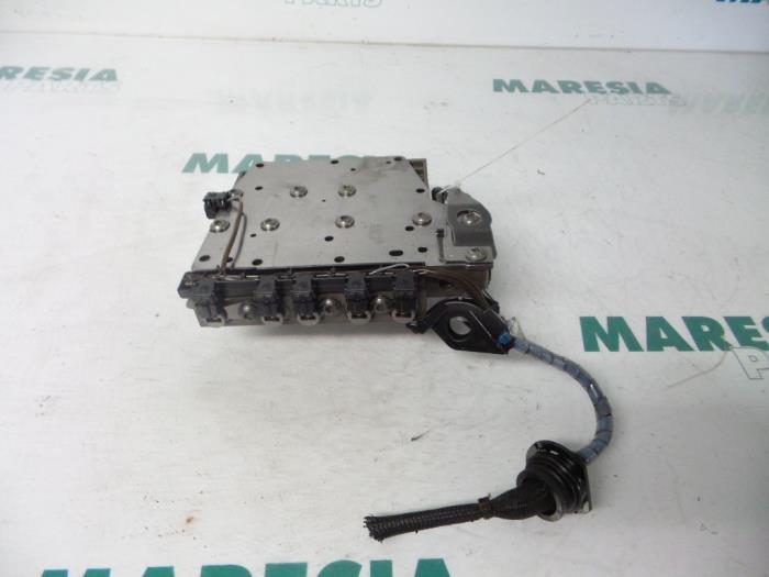 Gebrauchte Ventilblock hydraulisch Peugeot 307 Preis € 157,50 Margenregelung angeboten von Maresia Parts