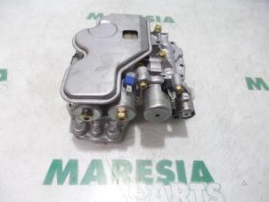 Usagé Bloc soupapes hydraulique Fiat Punto II (188) 1.2 16V 5-Drs. Prix € 157,50 Règlement à la marge proposé par Maresia Parts