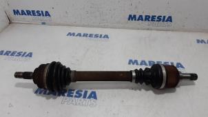 Used Front drive shaft, left Citroen Berlingo Multispace 1.6i 16V Price € 50,00 Margin scheme offered by Maresia Parts