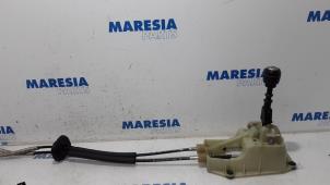 Used Gear stick Alfa Romeo Brera (939) 2.2 JTS 16V Price € 75,00 Margin scheme offered by Maresia Parts