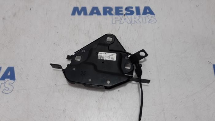 Convertible lock from a Peugeot 207 CC (WB) 1.6 16V 2007