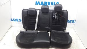 Used Rear bench seat Renault Megane III Grandtour (KZ) 1.5 dCi 110 Price € 183,75 Margin scheme offered by Maresia Parts