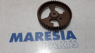 Used Camshaft sprocket Peugeot 208 I (CA/CC/CK/CL) 1.6 Blue HDi 75 Price € 20,00 Margin scheme offered by Maresia Parts