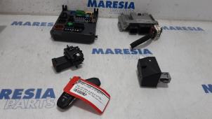 Usados Ordenador de gestión de motor Citroen C4 Picasso (3D/3E) 1.6 16V VTi 120 Precio € 525,00 Norma de margen ofrecido por Maresia Parts