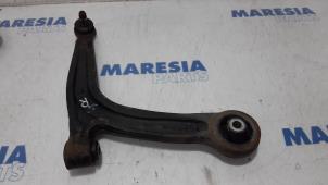 Used Front lower wishbone, right Fiat 500C (312) 0.9 TwinAir 85 Price € 20,00 Margin scheme offered by Maresia Parts