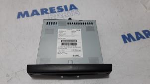 Used CD changer Citroen C4 Picasso (3D/3E) 1.6 16V VTi 120 Price € 105,00 Margin scheme offered by Maresia Parts