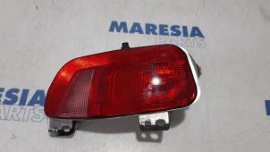 Usados Luz antiniebla detrás Citroen C4 Picasso (3D/3E) 1.6 16V VTi 120 Precio € 40,00 Norma de margen ofrecido por Maresia Parts