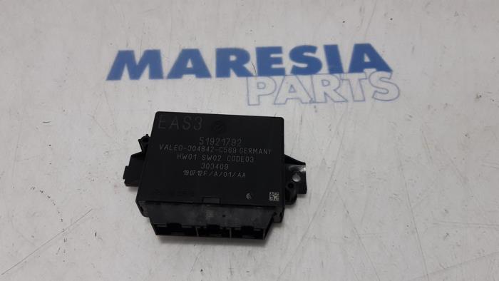Begagnade PDC-modul Fiat 500C (312) 0.9 TwinAir 85 Pris € 50,00 Marginaltabell erbjuds av Maresia Parts