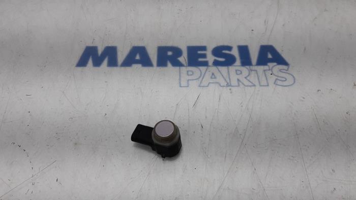 Usados Sensor PDC Fiat 500C (312) 0.9 TwinAir 85 Precio € 19,50 Norma de margen ofrecido por Maresia Parts
