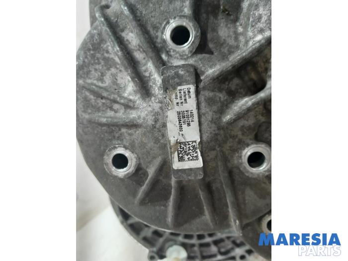 Gearbox casing Renault Megane III Grandtour 1.5 dCi 110 