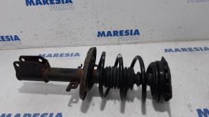 Used Front shock absorber rod, left Renault Megane III Grandtour (KZ) 1.5 dCi 110 Price € 75,00 Margin scheme offered by Maresia Parts