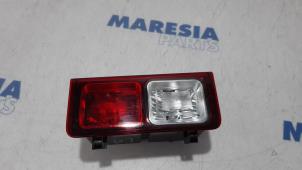 Usados Luz antiniebla detrás Opel Vivaro 1.6 CDTI BiTurbo 120 Precio € 24,20 IVA incluido ofrecido por Maresia Parts