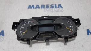 Used Instrument panel Opel Vivaro 1.6 CDTI BiTurbo 120 Price € 285,86 Inclusive VAT offered by Maresia Parts