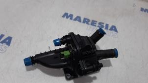 Used Thermostat housing Citroen Jumpy (G9) 1.6 HDI Price € 72,60 Inclusive VAT offered by Maresia Parts