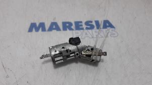 Used Ignition lock + key Citroen C3 (SC) 1.2 VTi 82 12V Price € 75,00 Margin scheme offered by Maresia Parts