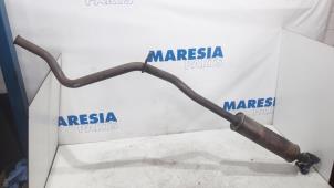 Used Exhaust middle silencer Peugeot 308 (4A/C) 1.6 16V THP 150 Price € 105,00 Margin scheme offered by Maresia Parts