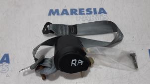 Used Rear seatbelt, right Renault Twingo (C06) 1.2 16V Price € 30,00 Margin scheme offered by Maresia Parts