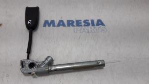 Usagé Tendeur de ceinture droit Renault Grand Scénic III (JZ) 1.4 16V TCe 130 Prix € 30,00 Règlement à la marge proposé par Maresia Parts