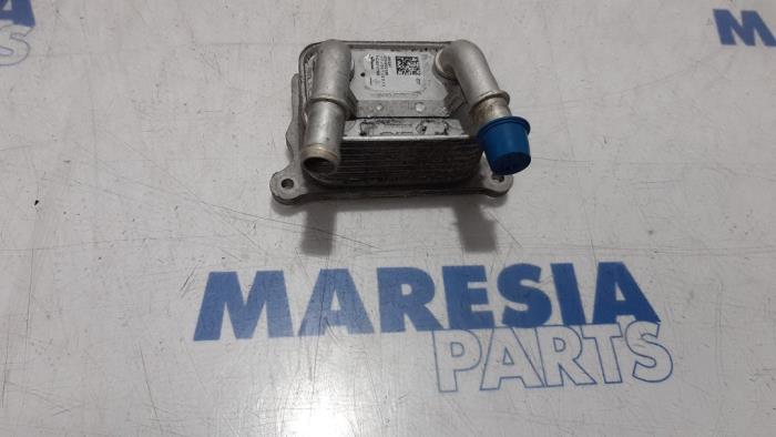 Gebrauchte Ölkühler Renault Clio IV (5R) 0.9 Energy TCE 90 12V Preis € 30,00 Margenregelung angeboten von Maresia Parts