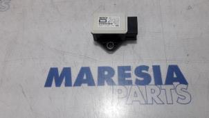 Używane Sterownik ESP Peugeot 308 (4A/C) 1.6 16V THP 150 Cena € 30,00 Procedura marży oferowane przez Maresia Parts