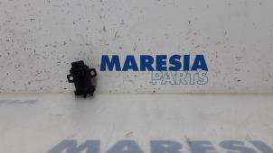 Used Turbo pressure regulator Peugeot Boxer (U9) 3.0 HDi 160 Euro 4 Price € 30,25 Inclusive VAT offered by Maresia Parts