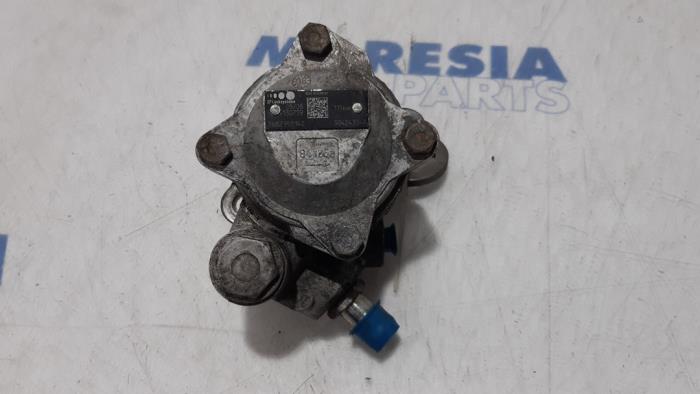 Usagé Pompe de direction Peugeot Boxer (U9) 3.0 HDi 160 Euro 4 Prix € 190,58 Prix TTC proposé par Maresia Parts