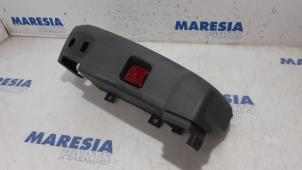 Used Rear bumper component, right Peugeot Boxer (U9) 3.0 HDi 160 Euro 4 Price € 60,50 Inclusive VAT offered by Maresia Parts