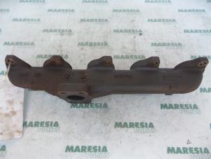 Used Exhaust manifold Citroen C3 (FC/FL/FT) 1.4 HDi Price € 50,00 Margin scheme offered by Maresia Parts
