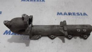 Used Intake manifold Renault Trafic New (FL) 2.0 dCi 16V 90 Price € 127,05 Inclusive VAT offered by Maresia Parts