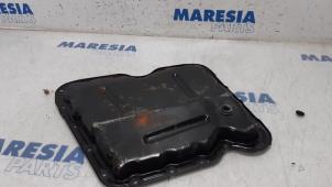 Used Sump Renault Trafic New (FL) 2.0 dCi 16V 90 Price € 60,50 Inclusive VAT offered by Maresia Parts