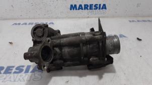 Used Throttle body Renault Trafic New (FL) 2.0 dCi 16V 90 Price € 285,86 Inclusive VAT offered by Maresia Parts